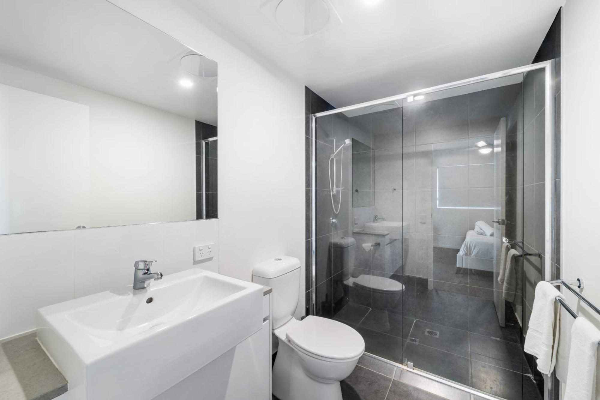 Salt At Oceanside Hotel Kawana Waters Ngoại thất bức ảnh